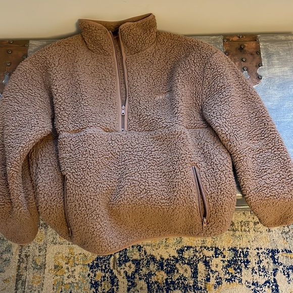 Skims pullover - Picture 2 of 3